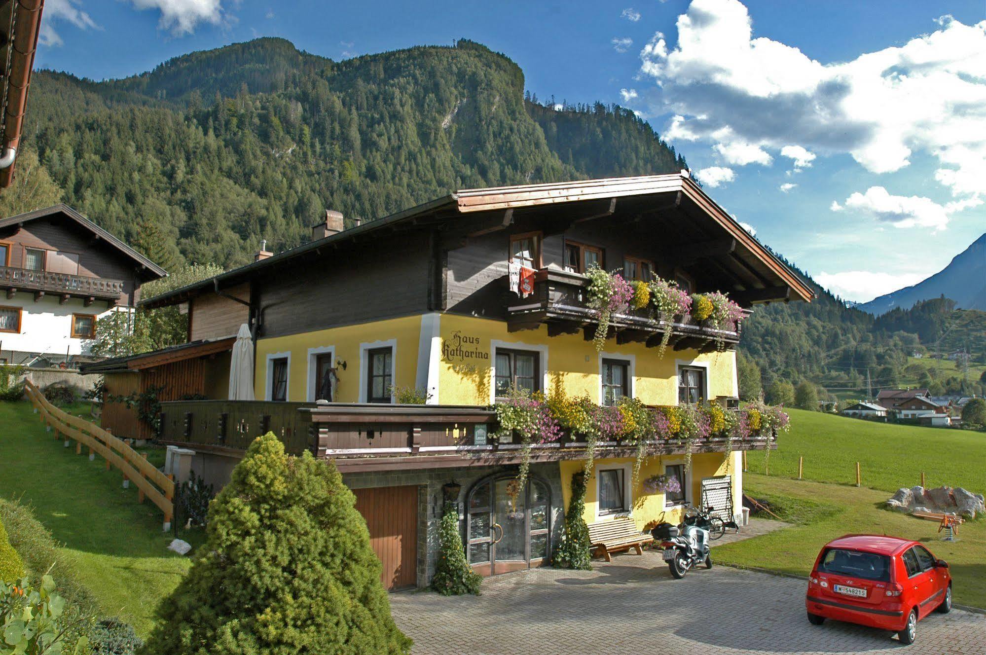 Haus Katharina, Summercard Included Kaprun Esterno foto